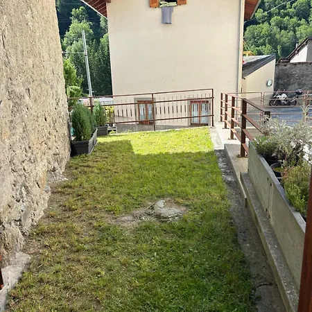 Demantoide Apartment *